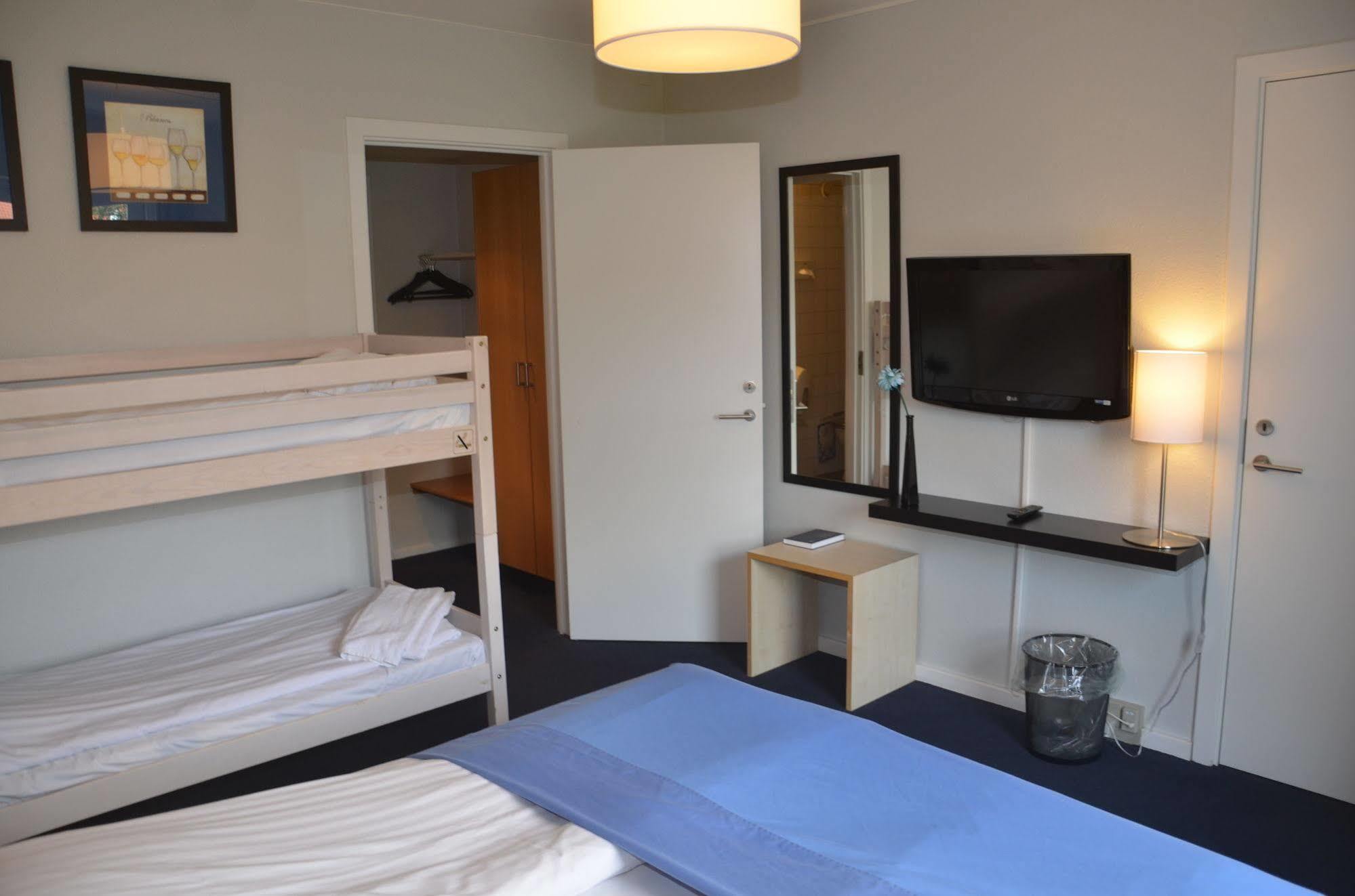 Hotel Danica Χόρσενς Εξωτερικό φωτογραφία